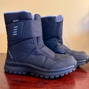 Quechua Women’s Black Snow Boots